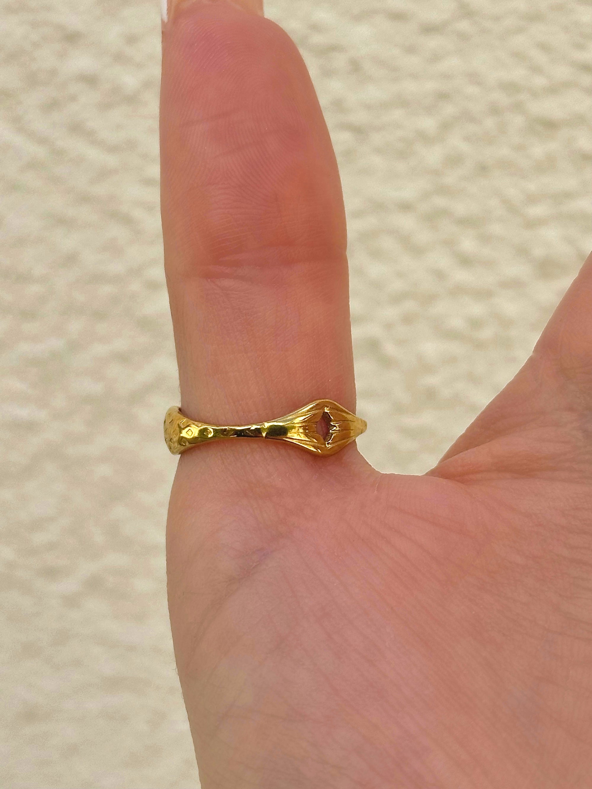 Pieces Ring