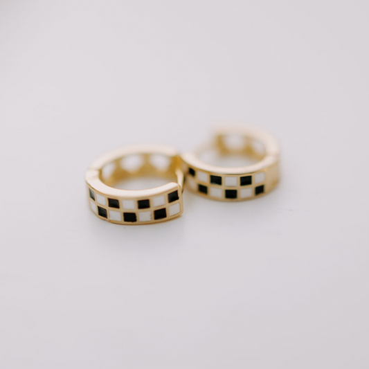 Black & White Checkered Hoops